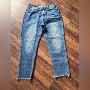 Flying Monkey Jeans Size 28
